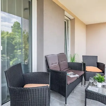 New With Balcony Apartament